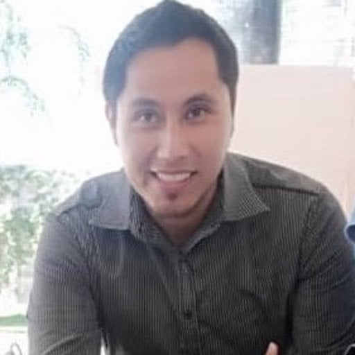 Dr. Víctor Samuel De León Gómez